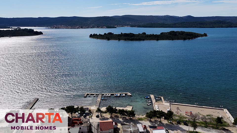 Plavetnilo mora u Turnju