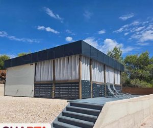 Primjer mobilne kućice sa potencijalom cjelogodišnjeg najma za kamp Rešetar